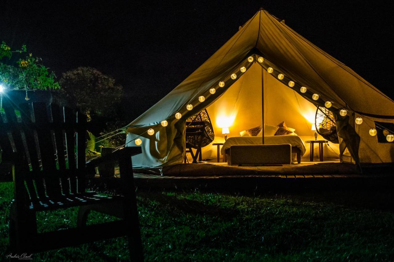 ホテル Montana Glamping サレント エクステリア 写真